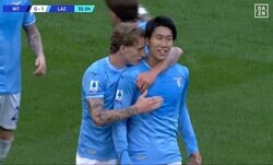 「怪物だ！」ラツィオ鎌田大地の“弾丸ゴラッソ”に現地ファンも歓喜！ 王者インテル相手の一撃に「サムライよ残ってくれ」「今すぐサインして」など契約延長を望む声も殺到