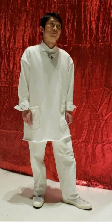 ノンスタ石田、遊び心のある衣装を公開「すっごくお洒落」「カッコイイ