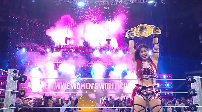 見事グランドスラムを達成したイヨ・スカイ