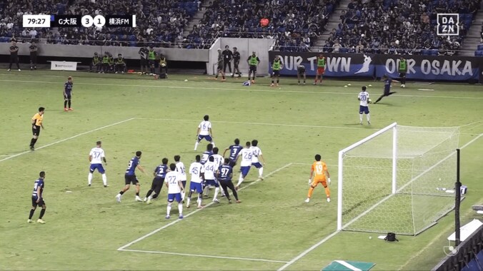 FKを蹴る宇佐美