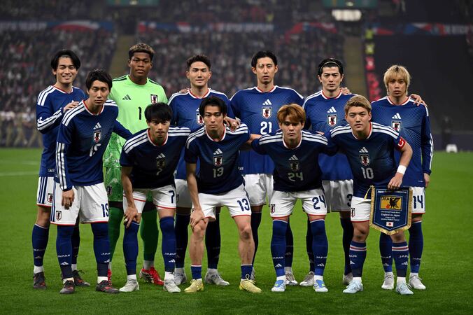 【日本代表のW杯予想布陣｜GK編】鈴木彩艶は歴代最高だ！早川友基、大迫敬介を含め“経験者ゼロ”の不安を長友佑都が埋める？ 3枚目