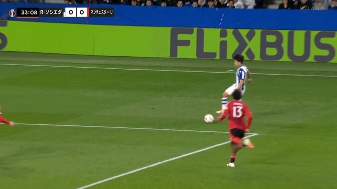 【映像】久保建英、圧巻切り裂きドリブルで2連続縦突破
