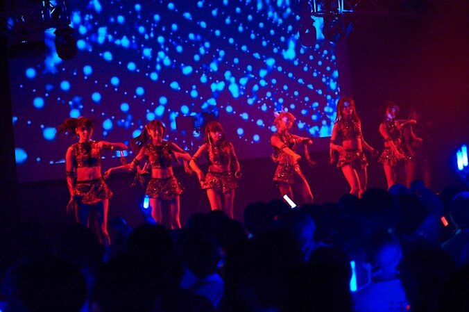 アップアップガールズ（仮）、アイドルらしからぬ「ストイックな姿勢」の裏にあるもの 1枚目