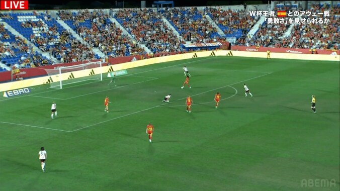 「ファウルじゃない？」なでしこジャパン、“疑惑の判定”から失点…「蹴られた」「VARがあれば…」谷川萌々子が転倒も笛なし→SNS騒然 5枚目