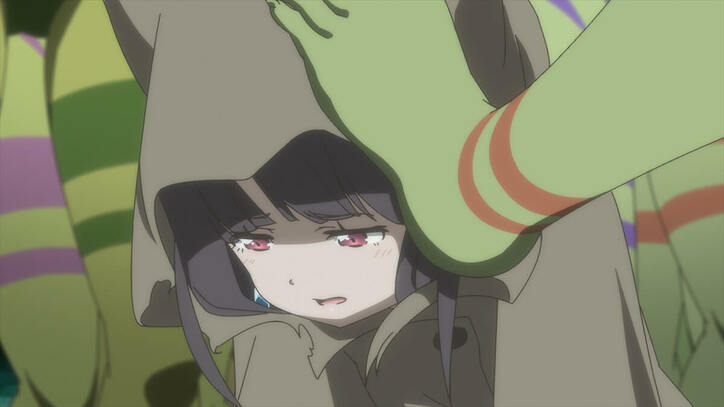 アニメ「社長、バトルの時間です！」ミネ子（CV：藤田茜）を追うマコト…第9話先行カット公開