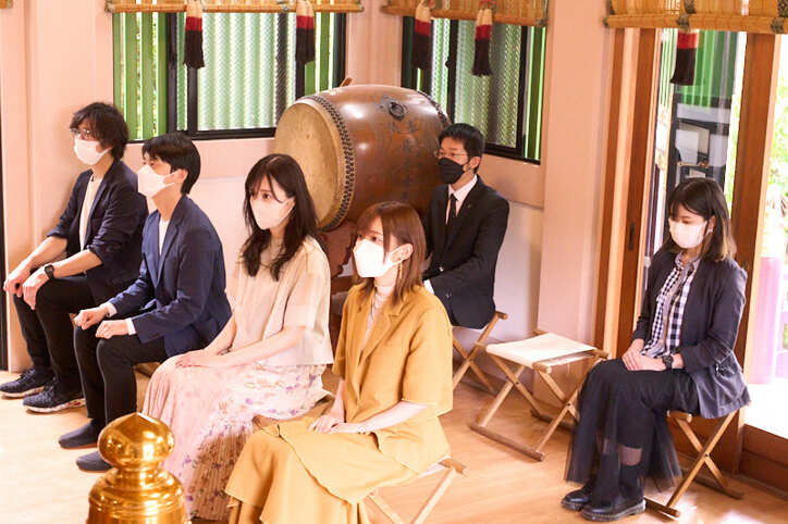 劇場版「からかい上手の高木さん」”高木神社”でイベント開催　高橋李依&大原ゆい子が祈祷【イベントレポート】