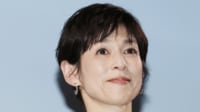 生活感あふれる自宅が話題・鈴木保奈美(58) 雑誌撮影中の姿に反響「美し過ぎて神」「こんな可愛い笑顔になるんだね」