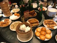 もえのあずき『中華食べ放題に大食いメンバーで♡』