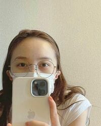 「美少女から美人に」「鼻血でる」百田夏菜子のおでこ全開“メガネショット”にファン悶絶