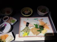 アレクサンダー『飛行機のディナー❤️ビジネスクラスの巻』