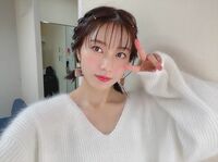 「めっちゃ可愛い」「超綺麗」横山由依の萌え袖白ニット姿にファン歓喜