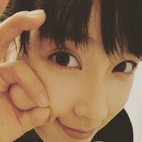 土屋太鳳、吉田沙保里とのメガネ2ショット披露「全身がひまわりのよう」 