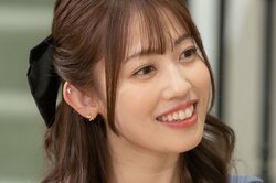 美尻グラドル、ミニスカでお尻を突き出し合コン男性陣にアピール！ Breaking Down格闘家に「浮気しないでね」