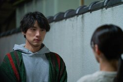 福士蒼汰、引きこもりの中年男性を外に出すことに成功「苦しんでる者同士…」『アイのない恋人たち』