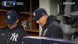 「何やってんだよ」まさかのボーンヘッドにヤ軍鬼軍曹が大激怒！ 判定覆らず意気消沈「走塁ミス痛すぎ」苦言も