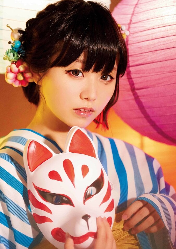 人気コスプレイヤー・くろねこ1st写真集『KURONEKO』発売記念イベント開催 1枚目