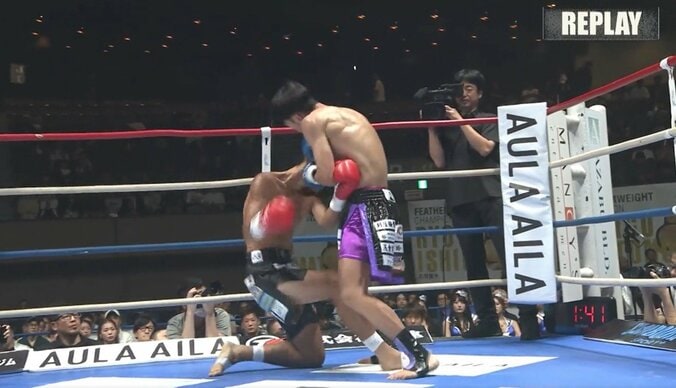「何だそのパンチ」「すげー軌道」首が“ぐにゃり”衝撃KO 一撃カウンターに魔裟斗「ドンピシャで入った」 5枚目
