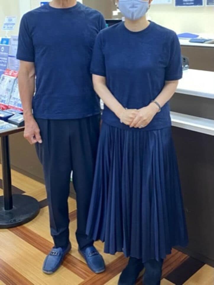 田中健、初の夫婦ペアルック姿を公開「お似合い」「素敵」の声