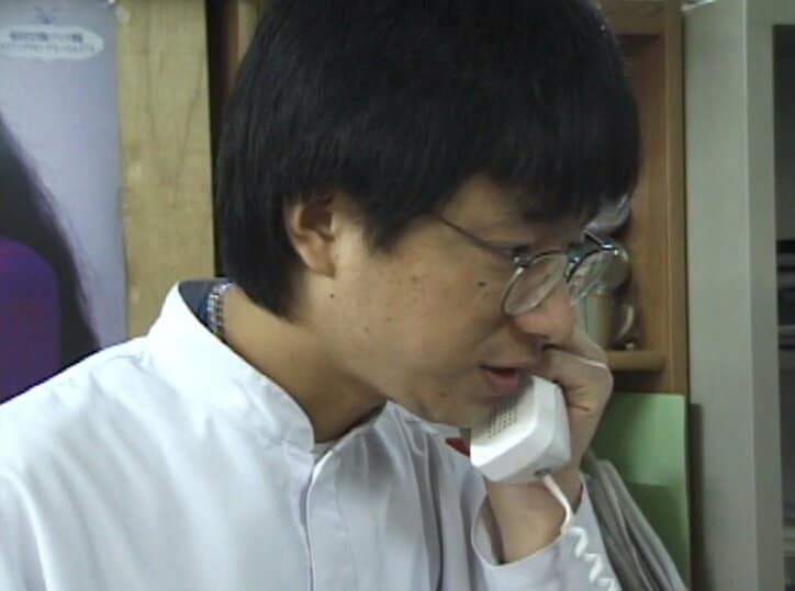 オウム真理教ドキュメンタリー「A」「A2完全版」　森達也監督が教団と社会の本質に迫る