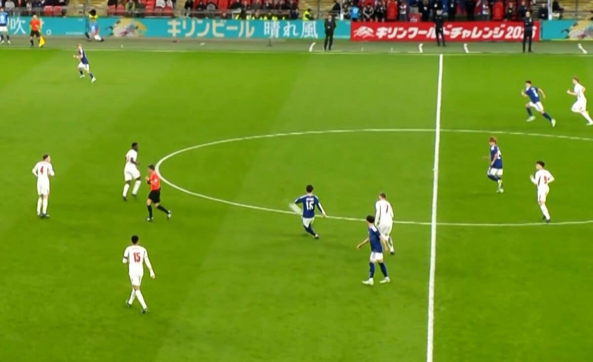 ま*こ様 【再値下】イングランド戦勝利　鎌田大地　オーセンティック　日本代表　新 鎌田大地が「ピルロみたい」華麗な“30mフィード”に騒然！イングランド