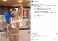 “軽トラ女子”三田悠貴、タンクトップを捲り上げた胸元あらわな姿に「ド迫力」「反則級のセクシーさ」「最高すぎる たまらない」など絶賛の声