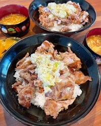 みきママ『ランチはねぎ塩ポークとかきたま汁です！！』