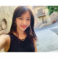 「めっちゃ可愛い」「この笑顔が癒しをくれる」板野友美、キュートな笑顔のセルフショットにファン称賛