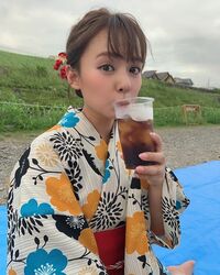 山田菜々、初めて浴衣姿で花火大会へ　ファンからは「なんたる美貌…」「こんな彼女やったら最高やん！」の声