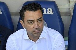 芝の状態には「ボールが走らない」と苦言も…シャビ監督、失速気味のチームに警鐘「ここで眠るな」