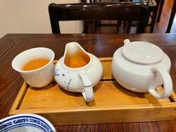  アグネス・チャン、99歳の誕生日を迎えた母親のお祝いをしない理由「あまり大騒ぎしてはいけない」 