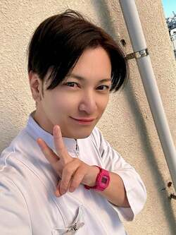  間瀬翔太、准看護師試験に合格したことを報告「次は僕が手を差し伸べてあげたいなと思えた」 