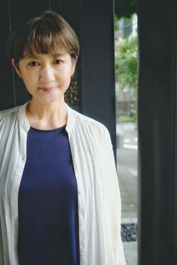  古村比呂、子宮頸がんの手術から退院後に息子達と話したこと「言葉少なに照れ笑い」  1枚目