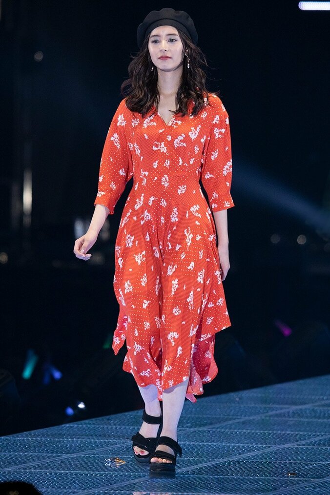 山田優が圧巻のスタイルで存在感放つ！ 人気モデルが一堂に『TGC』【画像集】 37枚目