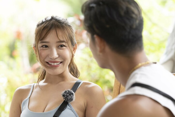 私の男だと思ったのに！女王様系セクシー美女、他の女とのペアブレスレットに怒り『シャッフルアイランド Season3』#6