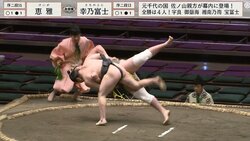 「ハンサムだなぁ」爽やか18歳小兵、大型力士に超豪快な投げ！ 見た目とのギャップにファンうっとり