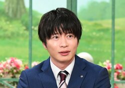 田中圭、プライベートの吉田鋼太郎は「娘さんにデレデレ」と明かす
