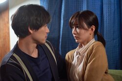 恋愛経験0の文系女子、モテ男から「肉体関係がないと…」ベッドインするも、直後に見た光景に呆然