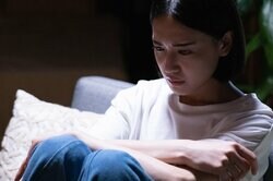 野村周平と藤井夏恋が揺れ動く…“仕事か恋か”究極の選択『会社は学校じゃねぇんだよ 新世代逆襲編』