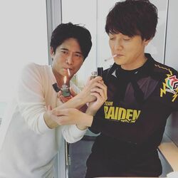 「渋カッコイイ」「いい写真」萩原聖人＆瀬戸熊直樹のバディ感あふれる“仲良しショット”に反響