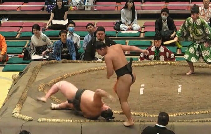 【写真・画像】　1枚目