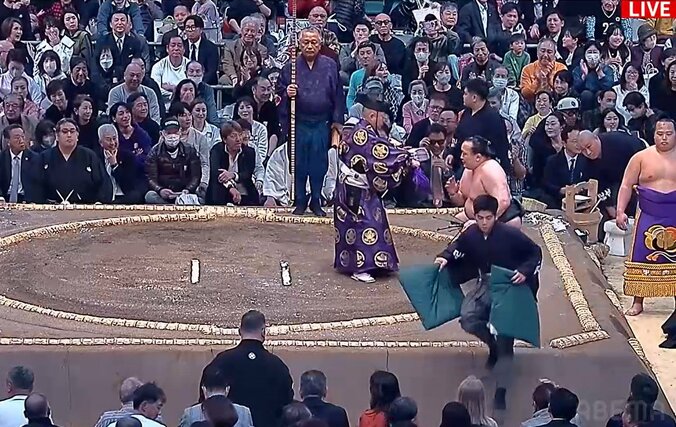 スタッフも大慌て