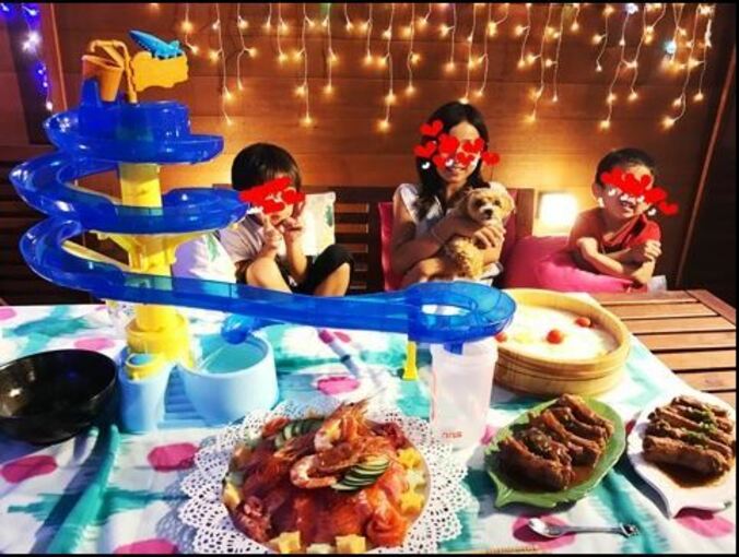 杉浦太陽「七夕に流しそうめん」　3人の子供達と巨大なセット組み立てる 1枚目