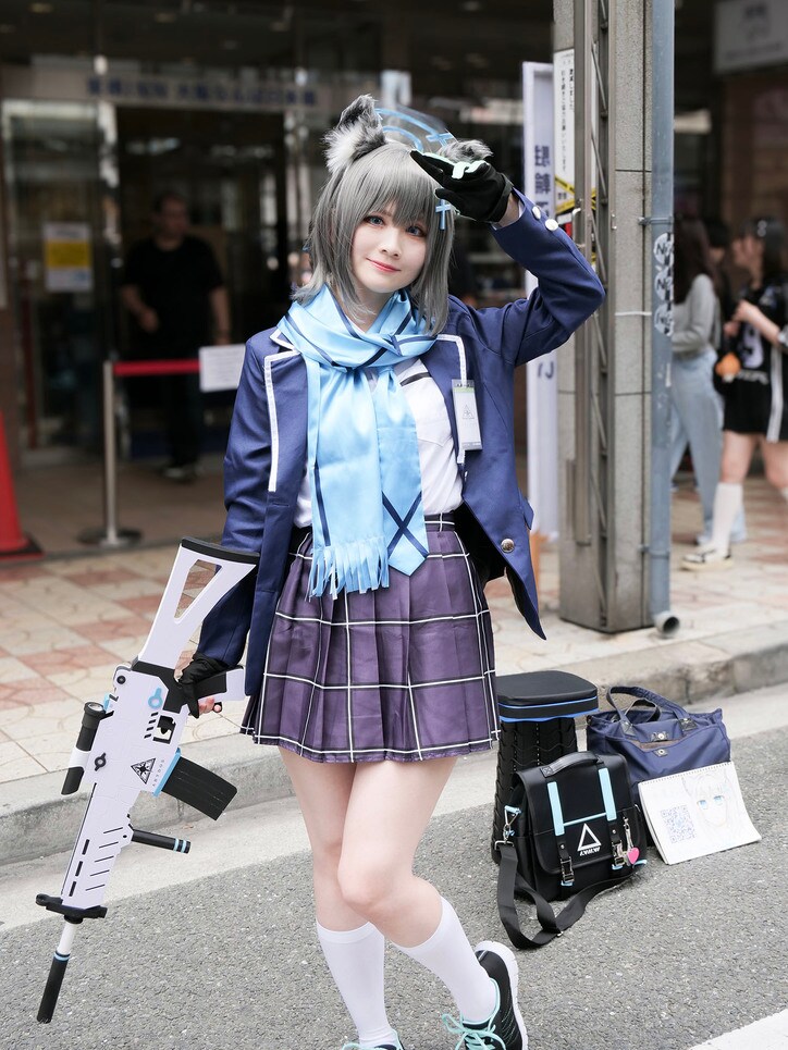 [Photos/Images] A Voice Actor and Cosplayer! Full Equipment for Sunaookami Shiroko from "Blue Archive" is a Perfect Match for the City Streets!! 6th