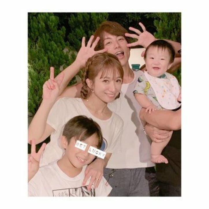 辻希美・杉浦太陽一家、薬丸の自宅でBBQ「家のような居心地の良さ」