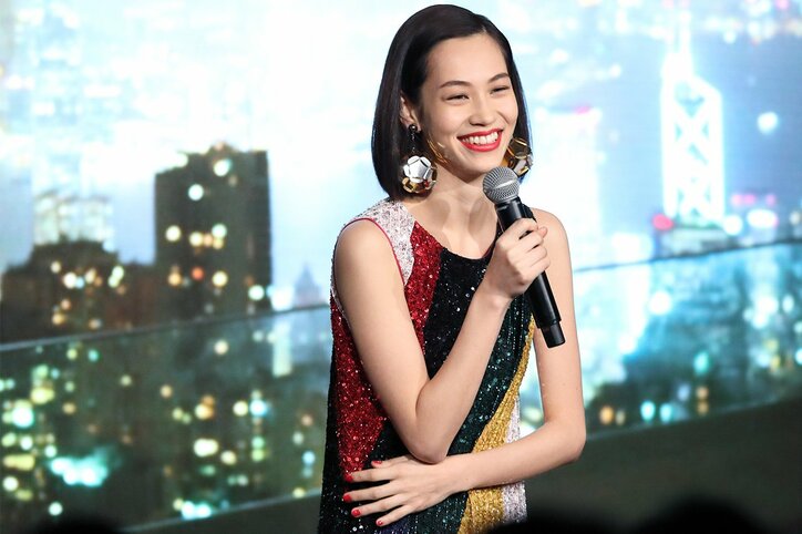 香港好き水原希子「私にとって“第2の故郷”。映画みたいにロマンチックな場所」