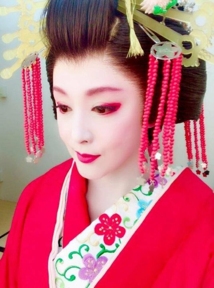 藤原紀香、自身初の太夫姿を公開「凄く綺麗で素敵」「神がかった美しさ」の声