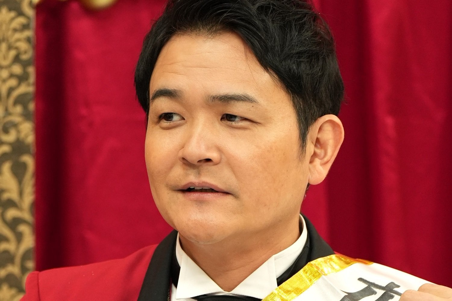 千鳥ノブ、売れているバンドのボーカルに「胸ぐらをつかまれて…」人生 