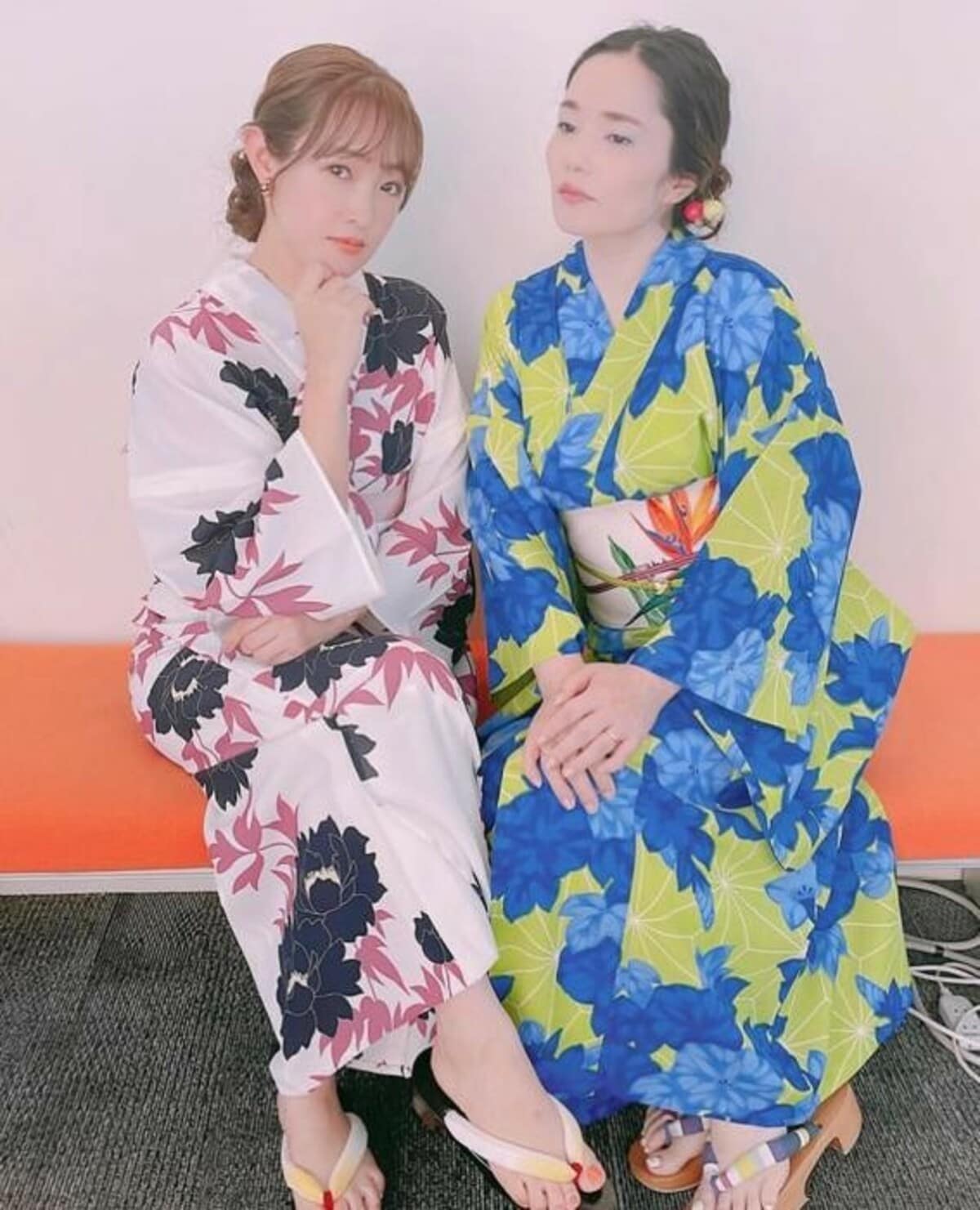 平野ノラ 大沢あかねと浴衣姿での2ショットを公開 3人お子さんがいるなんて 話題 Abema Times