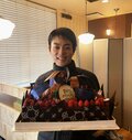 菅田将暉、27歳の誕生日を報告「おもしろいもん作っていけたらなと」