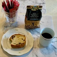 ナオコの旦那『モーニングルーティン…かな❓』